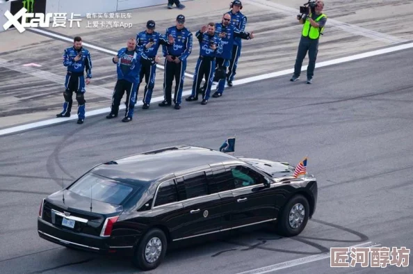 迷你世界赛车制造与比赛全攻略：打造专属极速座驾，参与刺激竞速赛新教程