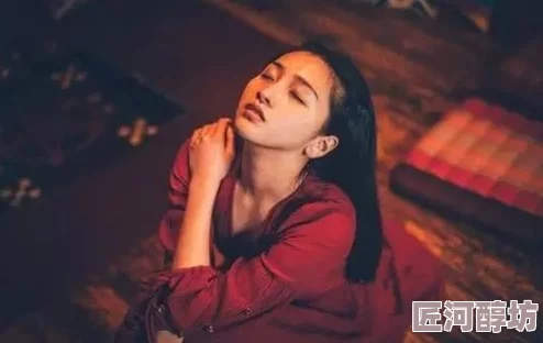 欧洲女人牲交视频免费在追求平等与尊重的道路上，女性们展现出无畏的勇气和坚定的信念，共同推动社会进步与和谐发展