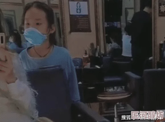 女生叫床声引发热议网友纷纷讨论其背后的心理因素与社会影响，专家表示应关注性教育和沟通的重要性