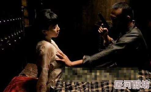 婷婷激情片惊爆内幕：揭秘影片背后的真实故事与演员们的辛酸历程，观众反响热烈引发广泛讨论