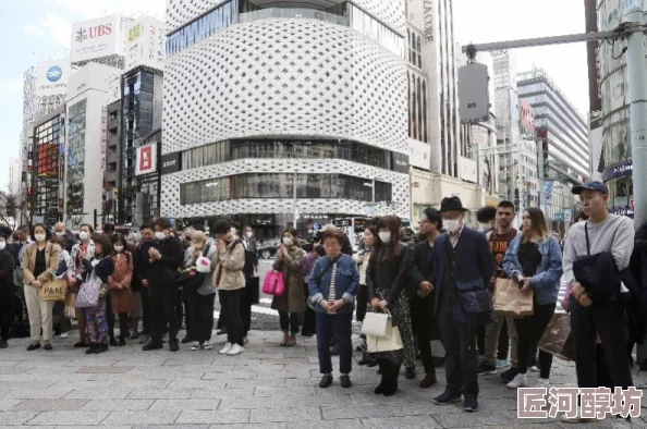 日本a一级地震救援行动迅速展开民众互助精神感人