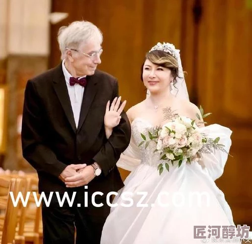 伊人丁香婷婷综合一区二区提供多种成人内容及娱乐资源