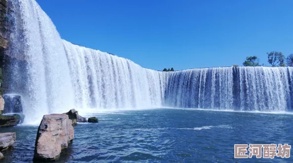 亚洲天堂免费春节期间推出特别优惠活动，限时抢购热门旅游线路