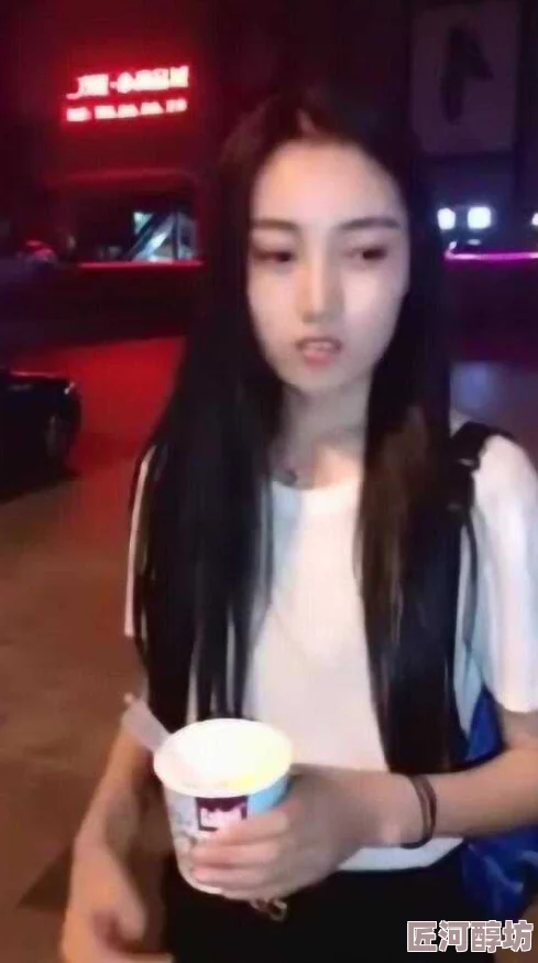 美女让我桶等候通知