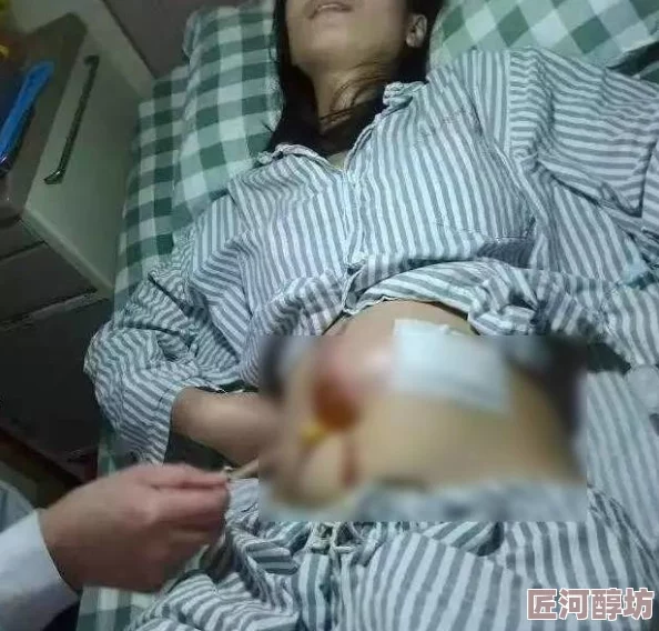 肚子灌满了走路h少女身怀异物艰难行进