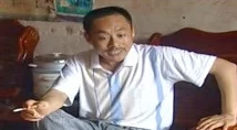 我是农夫69恋老太小说张寡妇的秘密被村长发现