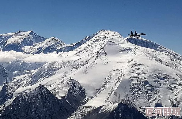 使命召唤手游重大更新！雪山之巅地图全新玩法深度解析，惊喜赛季奖励等你来拿！